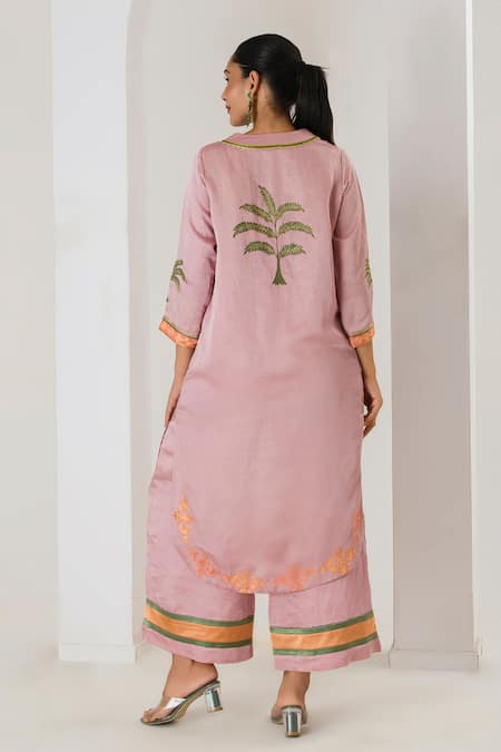 Saahiil Kapoor Embroidered Dusty Rose Kurta & Pant Set 