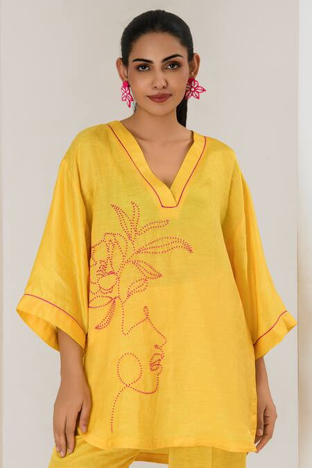 Buy_Saahiil Kapoor_Yellow Linen, Satin Embroidery Split V-neck Floral Top And Pant Set _Online_at_Aza_Fashions