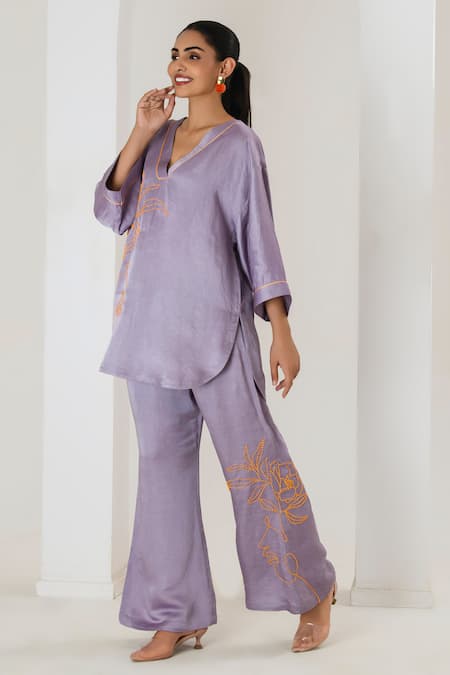 Saahiil Kapoor Lilac Linen, Satin Embroidery V-neck Top And Pant Set Online at Aza Fashions Saahiil Kapoor_Lilac Linen, Satin Embroidery V-neck Top And Pant Set _Online_at_Aza_Fashions