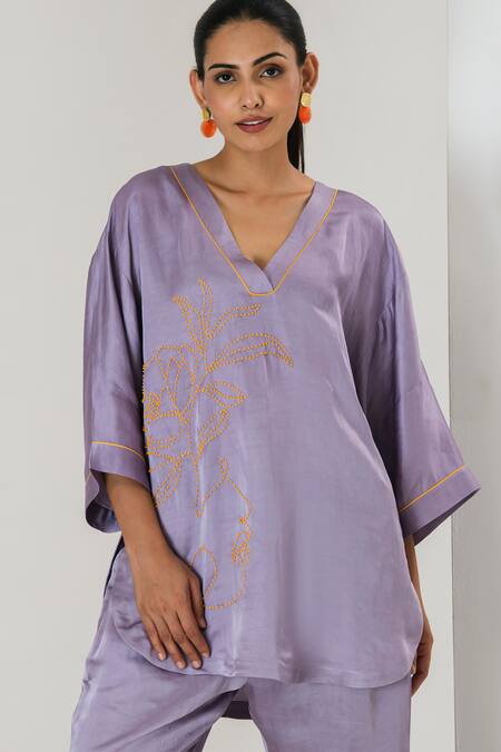 Buy Saahiil Kapoor Lilac Linen, Satin Embroidery V-neck Top And Pant Set Buy_Saahiil Kapoor_Lilac Linen, Satin Embroidery V-neck Top And Pant Set
