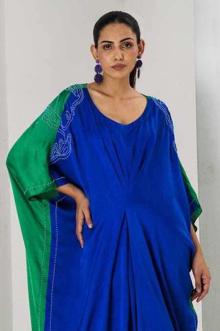 Buy_Saahiil Kapoor_Blue Silk Embroidery Round Neck Two Tone Kaftan  _Online_at_Aza_Fashions