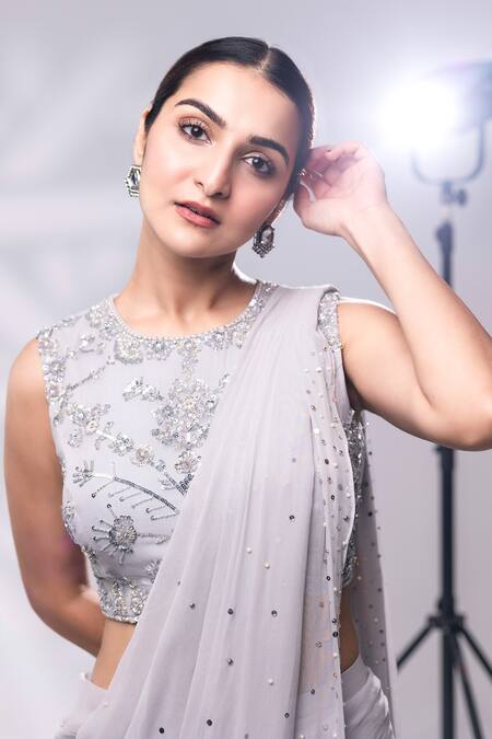 Dajwaree_Gray Georgette, Silk Sequins, Embroidery Round Grey Designer Saree And Blouse Set _at_Aza_Fashions