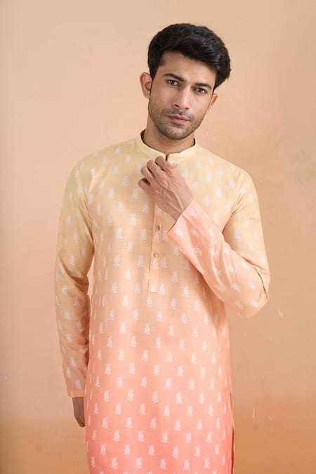 Arihant Rai Sinha_Peach Cotton Shaded Digital Print Kurta Set _at_Aza_Fashions