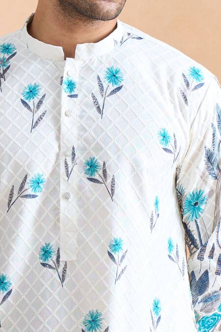 Arihant Rai Sinha Cream Cotton Embroidery, Sequins Kurta Set Online at Aza Fashions Arihant Rai Sinha_Cream Cotton Embroidery, Sequins Kurta Set _Online_at_Aza_Fashions