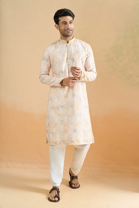 Arihant Rai Sinha Yellow Thread & Sequin Kurta Set 