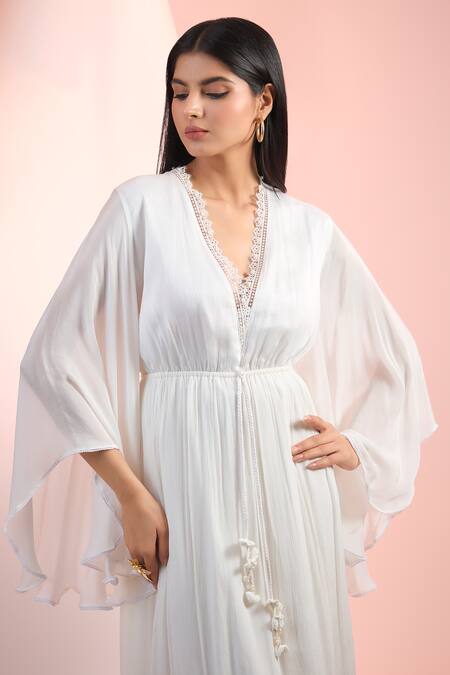 Mandira Wirk Resort_Off White Chiffon Tassels V-neck Solid Dress _Online_at_Aza_Fashions