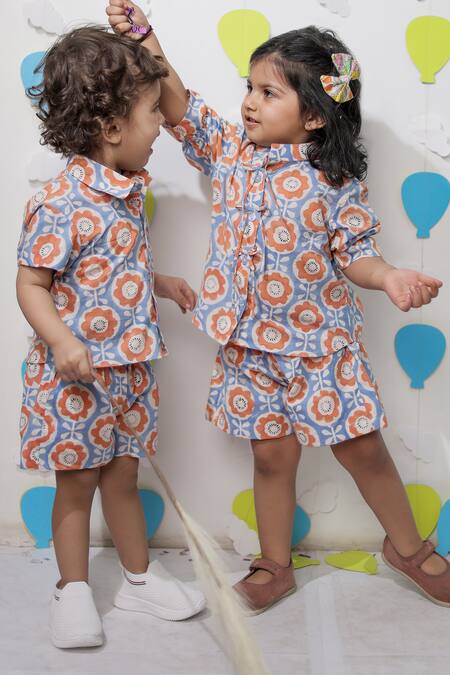 Tiny Colour_Blue Cotton Orange Printed Shirt And Shorts Co-ord Set _Online_at_Aza_Fashions