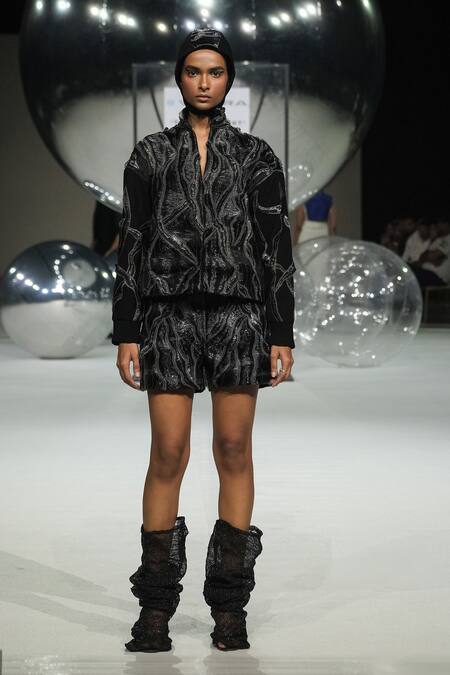 Buy_Somya Goyal_Black Viscose, Polyester, Spandex Embroidery Hand Wave Shorts _Online_at_Aza_Fashions