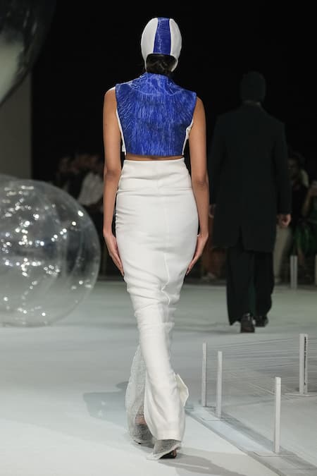 Somya Goyal Volt Slit Skirt 