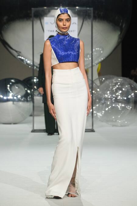 Buy_Somya Goyal_White Viscose, Polyester, Spandex Volt Slit Skirt 