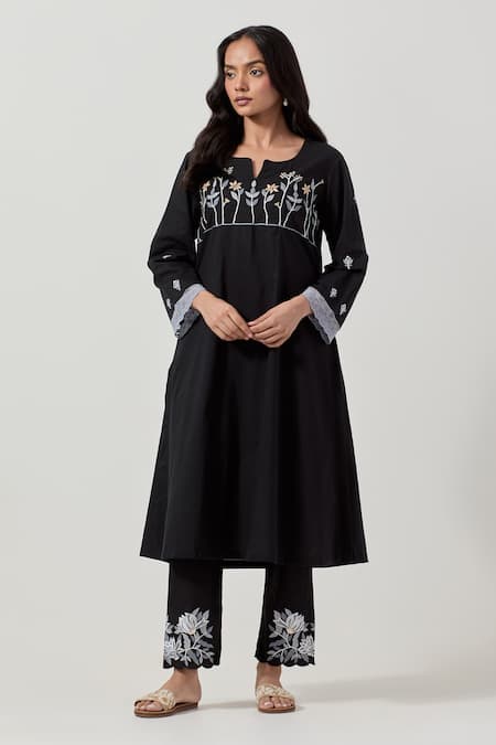 Priya Chaudhary Black Cotton Embroidery Split V-neck Kurta Pant Set 