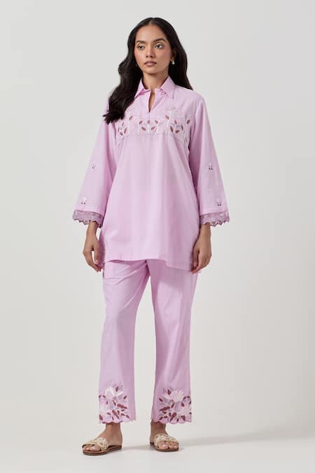 Priya Chaudhary Pink Cotton Embroidery, Cut Work Collared Machine Kurta Pant Set