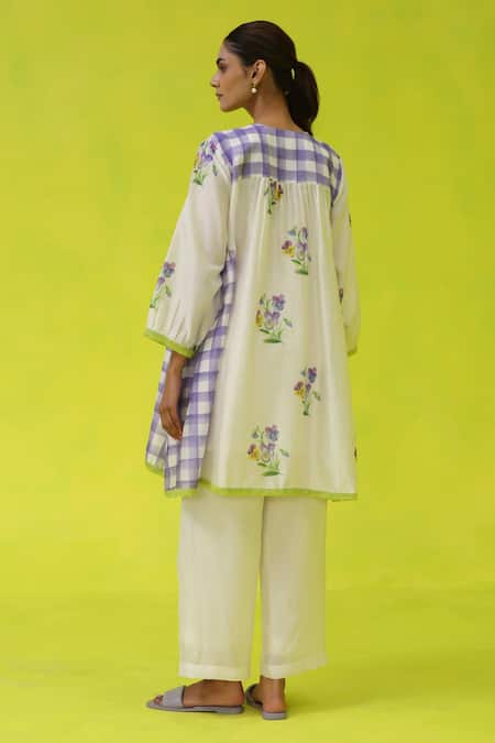 Shop Roza Ivory Chanderi, Cotton Embroidery Collared Floral Kurta Set at Aza Fashions Shop_Roza_Ivory Chanderi, Cotton Embroidery Collared Floral Kurta Set _at_Aza_Fashions