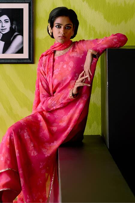 Shop_Deep Thee_Fuchsia Crepe, Silk, Organza Sequins Round Neck Pink Floral Print Kurta Set _Online_at_Aza_Fashions