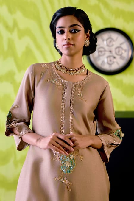 Shop_Deep Thee_Brown Chanderi, Organza Embroidery, Applique Mocha Straight Kurta And Pant Set _Online_at_Aza_Fashions
