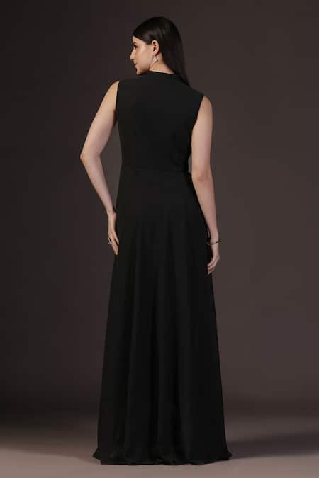 Pooja Peshoria Black Hand Embroidered Kurta Set 