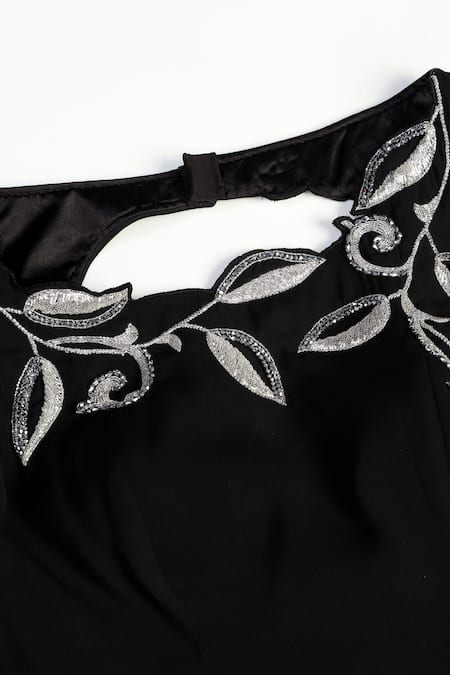 Shop_Pooja Peshoria_Black Polyester Round Neck Hand Embroidered Mermaid Gown _Online_at_Aza_Fashions