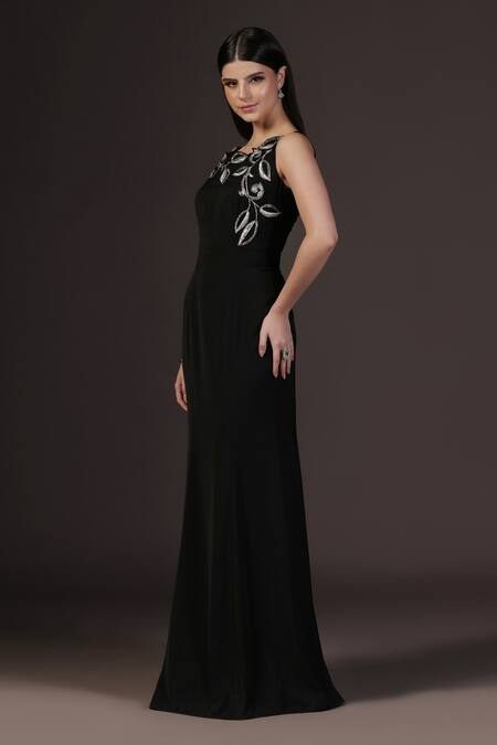 Buy_Pooja Peshoria_Black Polyester Round Neck Hand Embroidered Mermaid Gown 