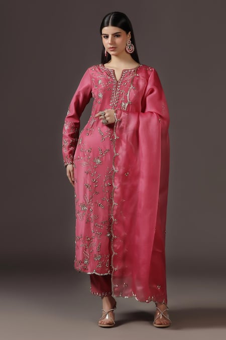 Pooja Peshoria Royal Pink Hand Embroidered Kurta Set 