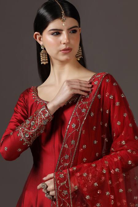 Pooja Peshoria_Red Silk, Net Sequins, Embroidery Round Neck Hand Anarkali Set _at_Aza_Fashions