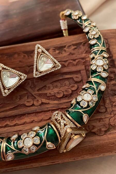 Buy_Saga Jewels_Green Imitation Diamonds Designer Necklace And Earring Set _Online_at_Aza_Fashions