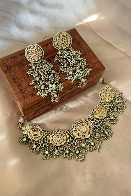 Saga Jewels Green Pearls Designer Necklace And Earring Set 