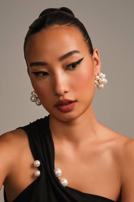 Shop_Anaash_White Pearls The Raya Pin 