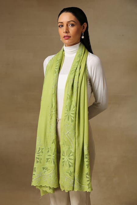 SHAZA Green Vineyard Zari Detail Stole 