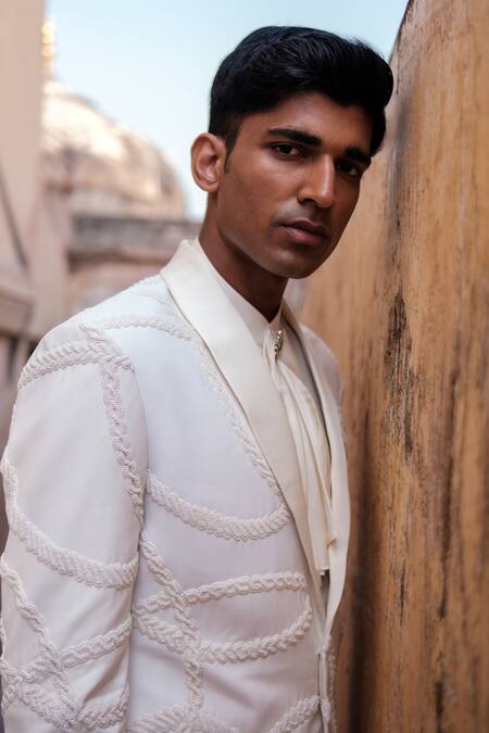 Buy_Amaare_Ivory Cotton, Silk Embroidery Psy Cuban Chain Co-ord Tuxedo Set _Online_at_Aza_Fashions