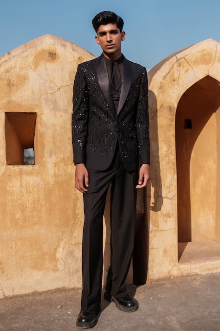 Amaare Designer Ball Chain Tuxedo Set 