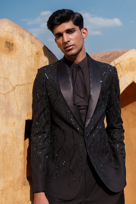 Amaare Designer Ball Chain Tuxedo Set 