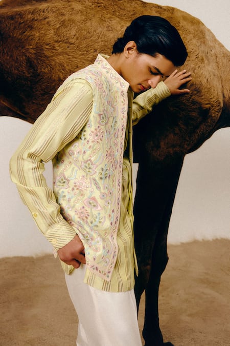 Amaare Lemon Kukka Nehru Jacket Set 