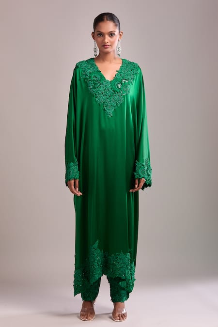 Anamika Khanna_Emerald Green Embroidery V-neck Kaftan And Pant Set _Online_at_Aza_Fashions