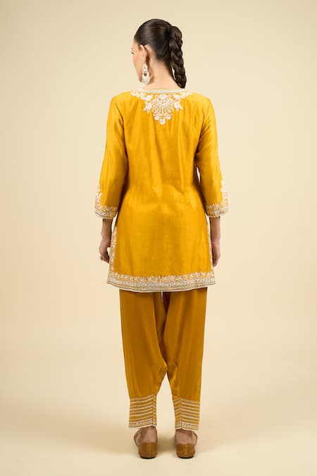 Shop Sheetal Batra Yellow Cotton Embroidery Split V-neck Mustard Short Kurta Salwar Set at Aza Fashions Shop_Sheetal Batra_Yellow Cotton Embroidery Split V-neck Mustard Short Kurta Salwar Set _at_Aza_Fashions