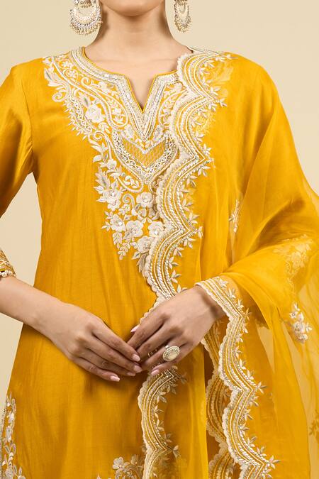 Shop Sheetal Batra Yellow Cotton Embroidery Split V-neck Mustard Short Kurta Salwar Set Online at Aza Fashions Shop_Sheetal Batra_Yellow Cotton Embroidery Split V-neck Mustard Short Kurta Salwar Set _Online_at_Aza_Fashions