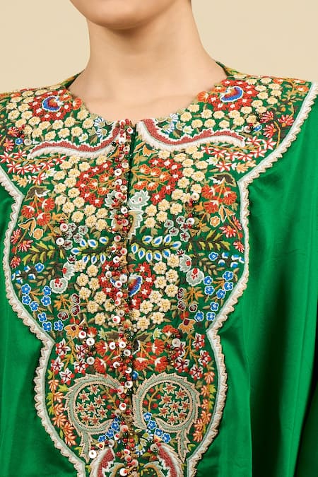 Buy Anamika Khanna Green Emerald Embroidered Boxy Top And Skirt Set Buy_Anamika Khanna_Green Emerald Embroidered Boxy Top And Skirt Set