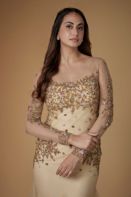 Buy FATIZ Gold Tulle, Lycra Sequins, Beads Square Neck Champagne Designer Gown With Veil Online at Aza Fashions Buy_FATIZ_Gold Tulle, Lycra Sequins, Beads Square Neck Champagne Designer Gown With Veil _Online_at_Aza_Fashions