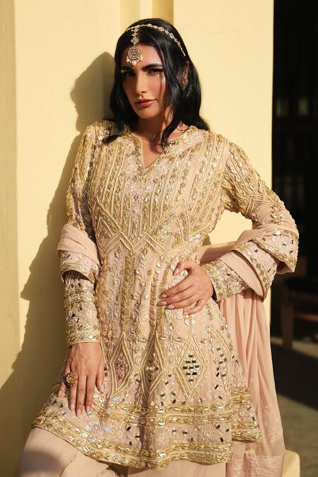 Buy_Shian_Beige Crepe, Georgette Sequins, Embroidery Split V-neck Anarkali Set 