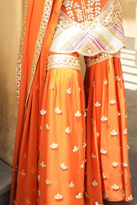 Buy_Shian_Rust Georgette Embroidery Scoop Neck Orange Kurta Set _Online_at_Aza_Fashions