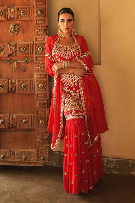 Buy_Shian_Red Georgette Sequins, Embroidery Round Neck Kurta Set _Online_at_Aza_Fashions