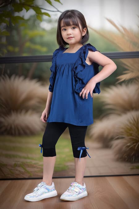 Petite Pomme Blue Ruffled Top & Black Leggings Set 