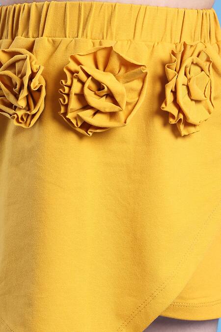 Buy_Petite Pomme_Yellow Cotton Fabric Flowers Designer Top And Skorts Set 