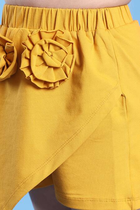 Shop_Petite Pomme_Yellow Cotton Fabric Flowers Designer Top And Skorts Set 