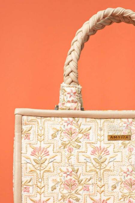 Amyra_Off White Embroidery Mogra Handbag _Online_at_Aza_Fashions
