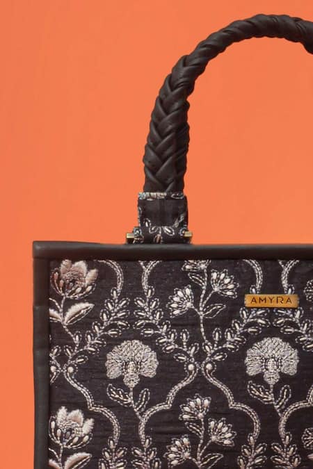 Buy Amyra Black Embroidery Jharokha Handbag Online at Aza Fashions Buy_Amyra_Black Embroidery Jharokha Handbag _Online_at_Aza_Fashions