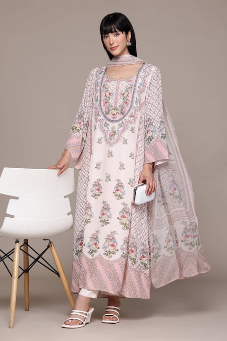 Ritu Kumar White Viscose Embroidery Round Neck Pratika Kurta Set With Pant And Dupatta 