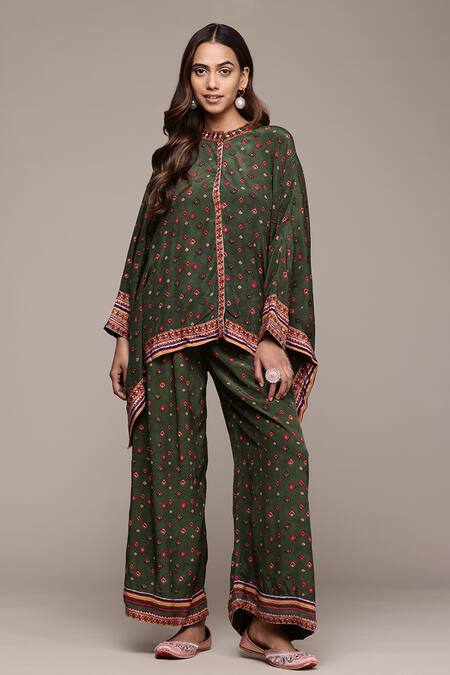 Ritu Kumar Green Viscose Embroidery Crew Neck Gopuram Shirt And Pant Co-ord Set Online at Aza Fashions Ritu Kumar_Green Viscose Embroidery Crew Neck Gopuram Shirt And Pant Co-ord Set _Online_at_Aza_Fashions