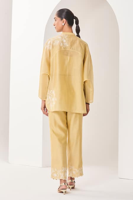 Sue Mue Pastel Yellow Handwoven Silk Set 