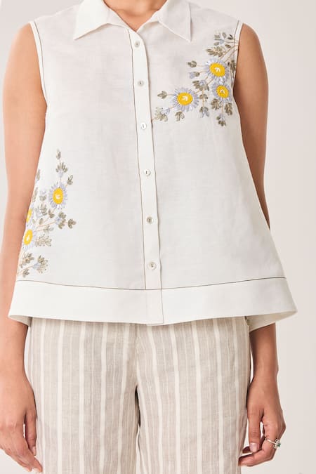 Buy_Sue Mue_White Linen Embroidery Collared Floral Shirt And Pant Set _Online_at_Aza_Fashions