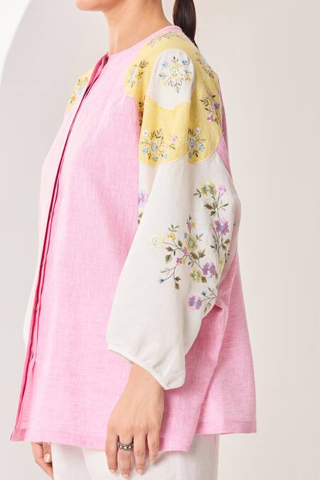 Buy_Sue Mue_Pink Linen Embroidery, Applique Round Neck Light Colour-blocked Shirt And Pant 